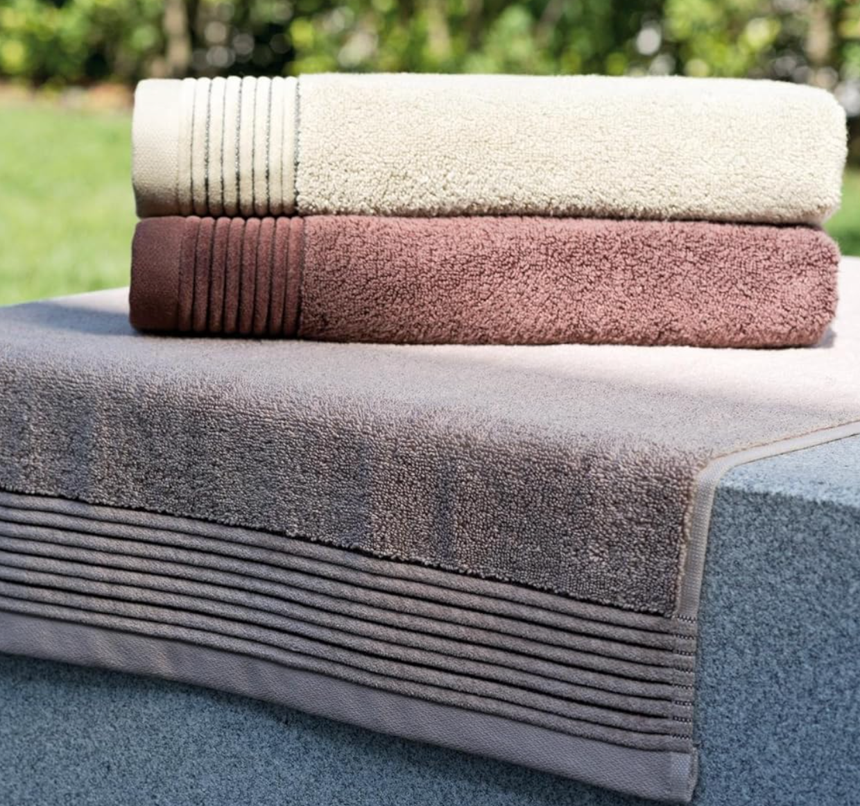Plush Towels Set