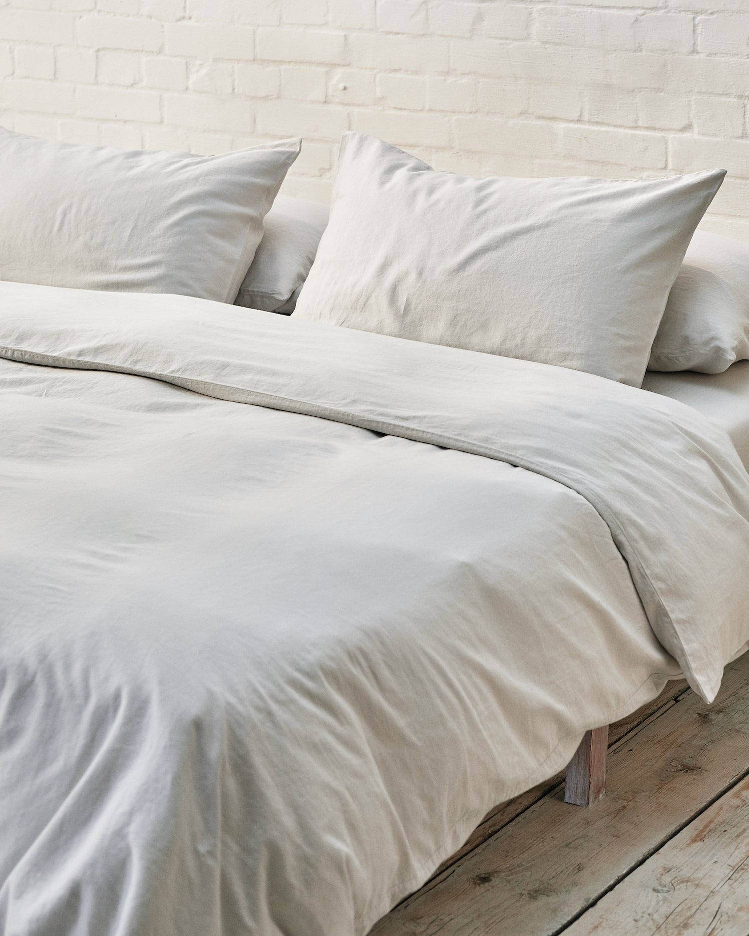 Light Grey Bedding Set (100% Cotton, Plain) | beddable