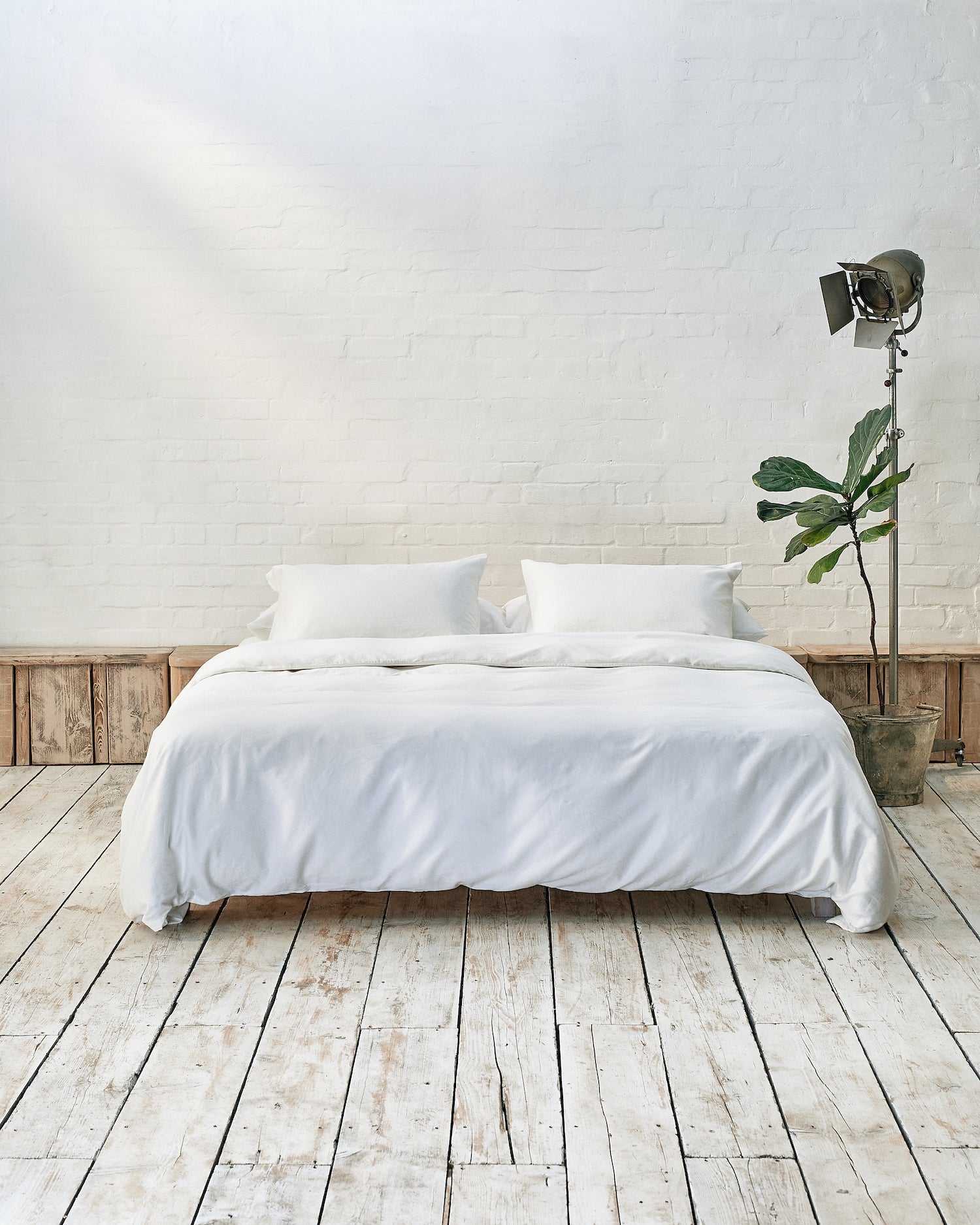 White Bedding Set with Duvet & Pillows | beddable