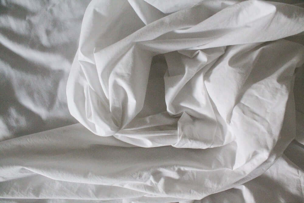 5 Tricks to Beat the Heat in Bed
