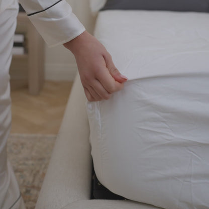 fitted-sheet-tug-test